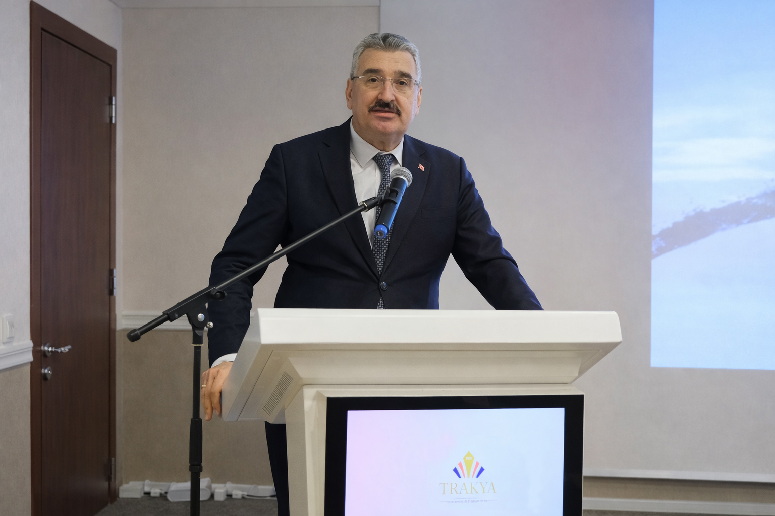 Namık Kemal Üniversitesi7